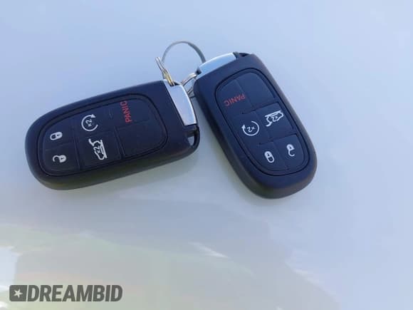 ✅ 2018 Jeep Cherokee Limited • VIN: 1C4PJLDX2JD511269 • Лот: 43677528. Опубликован ранее на IAAI с пробегом 85 767 миль. Бесплатный доступ к архиву аукционных продаж из США и подробный отчёт об истории автомобиля на DreamBid. Изображение 11.