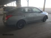 ✅ 2013 Nissan Versa SV • VIN: 3N1CN7AP3DL891609 • Lot: 90473845. Wystawiony na Copart z przebiegiem 140 541 mil. Bezpłatny archiwum sprzedaży aukcyjnych z USA i szczegółowy raport historii pojazdu na DreamBid. Zdjęcie 3.