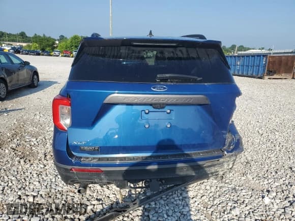 ✅ 2022 Ford Explorer XLT • VIN: 1FMSK7DH3NGA00029 • Lot: 69403685. Wystawiony na Copart z przebiegiem 75 597 mil. Bezpłatny archiwum sprzedaży aukcyjnych z USA i szczegółowy raport historii pojazdu na DreamBid. Zdjęcie 6.