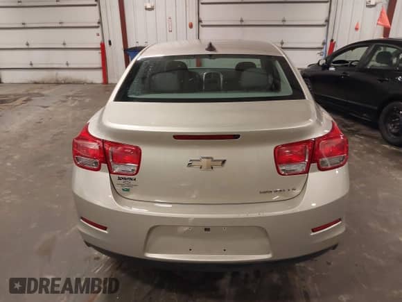2015 Chevrolet Malibu LS с VIN 1G11B5SL9FF212283, выставлен на аукционе IAAI как лот 42536479 с пробегом 62 444 миль миль и . История ставок и продаж доступна на DreamBid. Изображение 17.