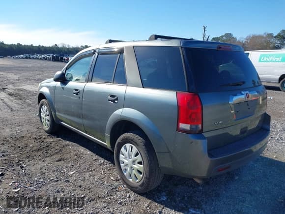 ✅ 2006 Saturn VUE • VIN: 5GZCZ33D76S885098 • Lot: 41356926. Wystawiony na IAAI z przebiegiem 183 460 mil. Bezpłatny archiwum sprzedaży aukcyjnych z USA i szczegółowy raport historii pojazdu na DreamBid. Zdjęcie 3.