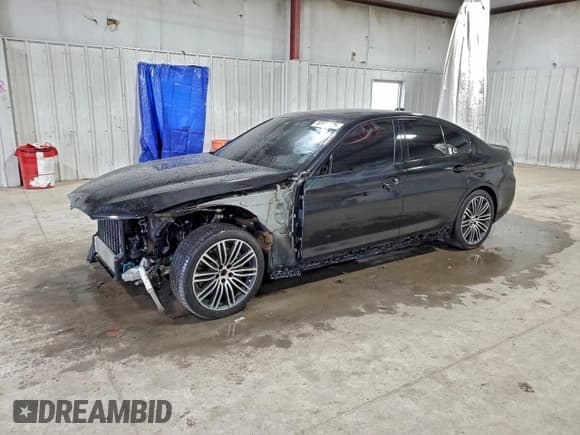 ✅ 2020 BMW 5 Series 540i xDrive • VIN: WBAJS3C06LWW69058 • Lot: 92934225. Listed on Copart with 62,334 mi. Free auction sales archive from the USA and detailed vehicle history report at DreamBid. Image 1.