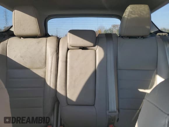 ✅ 2015 Ford Escape Titanium • VIN: 1FMCU0J94FUA28413 • Lot: 91881125. Listed on Copart with 132,622 mi. Free auction sales archive from the USA and detailed vehicle history report at DreamBid. Image 10.