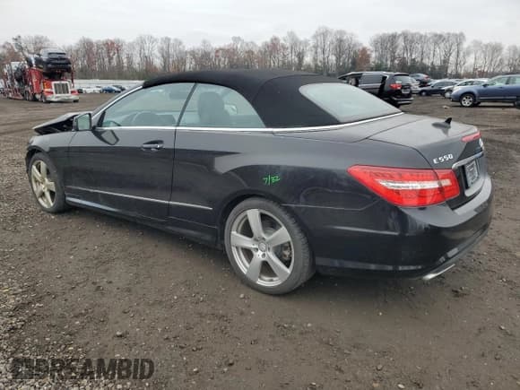 ✅ 2011 Mercedes-Benz E 550 • VIN: WDDKK7CF9BF056598 • Lot: 93899705. Listed on Copart with 31,463 mi. Free auction sales archive from the USA and detailed vehicle history report at DreamBid. Image 2.