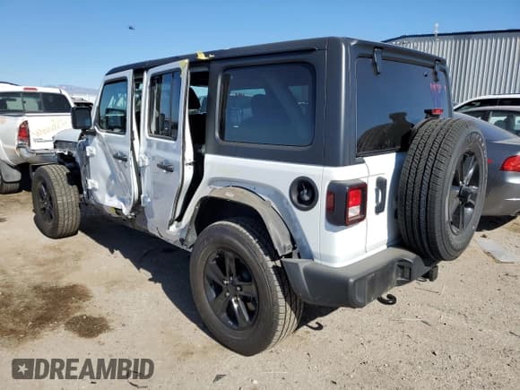 ✅ 2022 Jeep Wrangler Unlimited High Tide • VIN: 1C4HJXDG6NW167239 • Lot: 81921624. Listed on Copart with 37,047 mi. Free auction sales archive from the USA and detailed vehicle history report at DreamBid. Image 2.