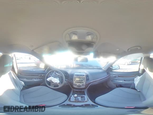 ✅ 2010 Hyundai Santa Fe GLS • VIN: 5NMSG3ABXAH394307 • Lot: 82799674. Listed on Copart with 153,392 mi. Free auction sales archive from the USA and detailed vehicle history report at DreamBid. Image 13.