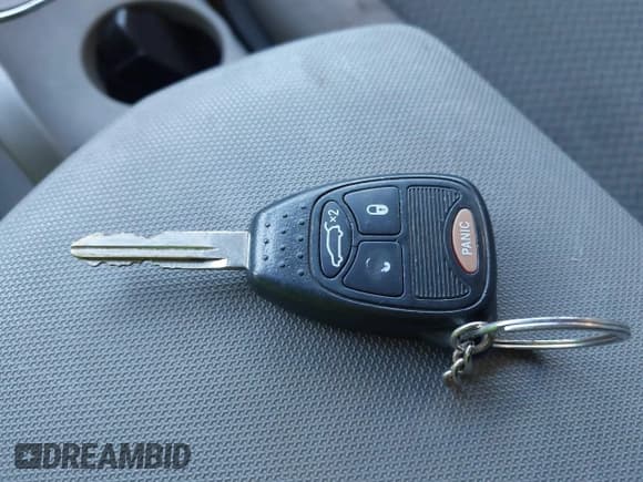 ✅ 2008 Chrysler Sebring LX • VIN: 1C3LC45K38N572480 • Лот: 43351193. Опубликован ранее на IAAI с пробегом 142 569 миль. Бесплатный доступ к архиву аукционных продаж из США и подробный отчёт об истории автомобиля на DreamBid. Изображение 11.