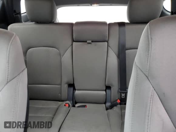 ✅ 2018 Hyundai Santa Fe 2.4L • VIN: 5XYZUDLBXJG555436 • Lot: 38876983. Wystawiony na Copart z przebiegiem 102 667 mil mil. Skorzystaj z bezpłatnego archiwum sprzedaży aukcyjnych z USA i zobacz szczegółowy raport historii pojazdu na DreamBid. Zdjęcie 10.