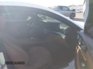 ✅ 2019 Mercedes-Benz E 450 • VIN: WDD1J6HB9KF086683 • Lot: 43024909. Wystawiony na IAAI z przebiegiem 49 438 mil. Bezpłatny archiwum sprzedaży aukcyjnych z USA i szczegółowy raport historii pojazdu na DreamBid. Zdjęcie 5.