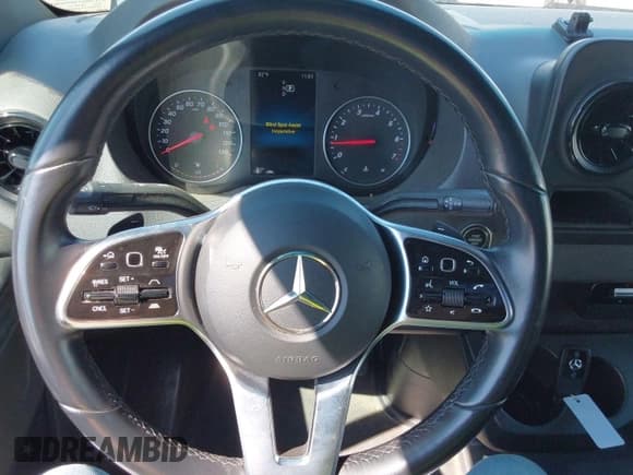 ✅ 2022 Mercedes-Benz Sprinter Cargo • VIN: W1Y70BGY4NT089014 • Лот: 43497275. Опубликован ранее на IAAI с пробегом 96 006 миль. Бесплатный доступ к архиву аукционных продаж из США и подробный отчёт об истории автомобиля на DreamBid. Изображение 16.