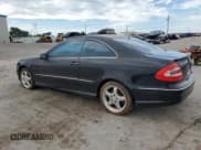 ✅ 2003 Mercedes-Benz CLK 500 • VIN: WDBTJ75J63F025540 • Лот: 62676435. Опубликован ранее на Copart с пробегом 124 777 миль. Бесплатный доступ к архиву аукционных продаж из США и подробный отчёт об истории автомобиля на DreamBid. Изображение 2.