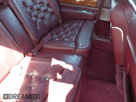 ✅ 1989 Cadillac LYRIQ • VIN: 1G6CB1155K4358846 • Лот: 41959745. Опубликован ранее на IAAI с пробегом 214 660 миль. Бесплатный доступ к архиву аукционных продаж из США и подробный отчёт об истории автомобиля на DreamBid. Изображение 8.