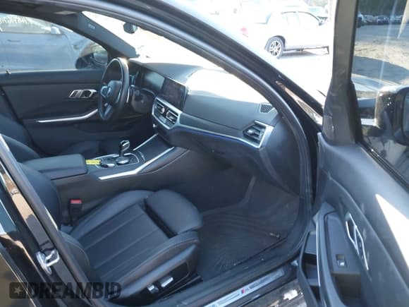 ✅ 2022 BMW 3 Series M340i xDrive • VIN: 3MW5U9J06N8C33730 • Lot: 43656962. Listed on IAAI with 35,201 mi. Free auction sales archive from the USA and detailed vehicle history report at DreamBid. Image 5.