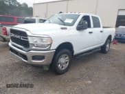 ✅ 2024 Ram 2500 Tradesman • VIN: 3C6UR5CJ3RG328604 • Lot: 43072325. Wystawiony na IAAI z przebiegiem Nie podano. Bezpłatny archiwum sprzedaży aukcyjnych z USA i szczegółowy raport historii pojazdu na DreamBid. Zdjęcie 2.