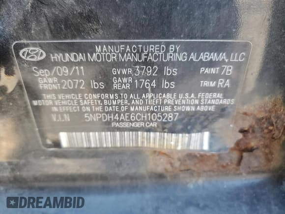 ✅ 2012 Hyundai Elantra GLS • VIN: 5NPDH4AE6CH105287 • Lot: 85653825. Listed on Copart with 204,606 mi. Free auction sales archive from the USA and detailed vehicle history report at DreamBid. Image 13.