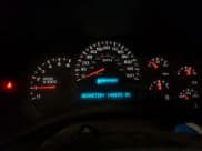 ✅ 2003 Chevrolet Suburban LT • VIN: 3GNFK16Z33G217761 • Лот: 47305255. Опубликован ранее на Copart с пробегом 148 693 миль. Бесплатный доступ к архиву аукционных продаж из США и подробный отчёт об истории автомобиля на DreamBid. Изображение 9.