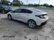 2017 Chevrolet Volt LT z VIN 1G1RA6S56HU133133, wystawiony jako Copart lot #66287663 z przebiegiem 68 909 mil mil oraz . Historia ofert i sprzedaży dostępna na DreamBid. Obrazek 2.