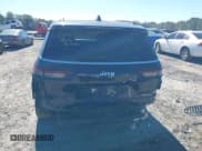 ✅ 2023 Jeep Grand Cherokee Limited • VIN: 1C4RJJBG7P8835982 • Lot: 43590126. Wystawiony na IAAI z przebiegiem 36 672 mil. Bezpłatny archiwum sprzedaży aukcyjnych z USA i szczegółowy raport historii pojazdu na DreamBid. Zdjęcie 16.