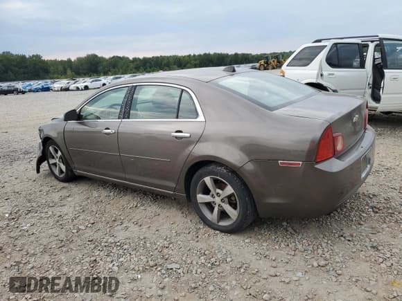 ✅ 2012 Chevrolet Malibu 1LT • VIN: 1G1ZC5E09CF225757 • Lot: 72795664. Listed on Copart with 133,904 mi. Free auction sales archive from the USA and detailed vehicle history report at DreamBid. Image 2.