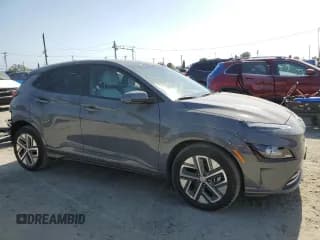 ✅ 2023 Hyundai Kona SE • VIN: KM8K23AG5PU183796 • Лот: 54152094. Опубликован ранее на Copart с пробегом 11 538 миль. Бесплатный доступ к архиву аукционных продаж из США и подробный отчёт об истории автомобиля на DreamBid. Изображение 4.