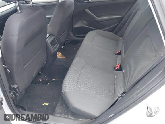 ✅ 2013 Volkswagen Passat S • VIN: 1VWAP7A38DC080506 • Lot: 42680387. Listed on IAAI with 297,230 mi. Free auction sales archive from the USA and detailed vehicle history report at DreamBid. Image 8.