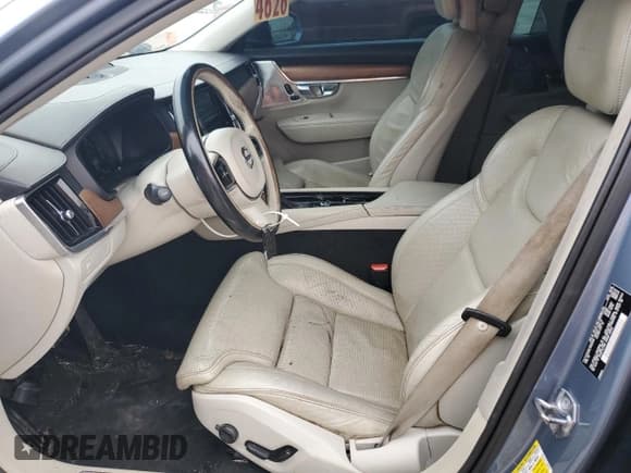 ✅ 2017 Volvo S90 Inscription • VIN: YV1A22ML1H1001916 • Lot: 55153165. Listed on Copart with 141,388 mi. Free auction sales archive from the USA and detailed vehicle history report at DreamBid. Image 7.