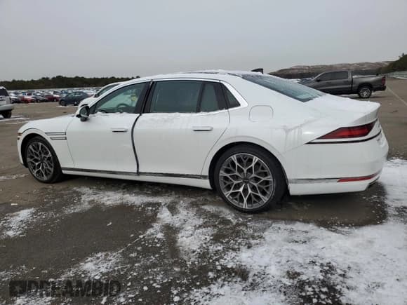 ✅ 2023 Genesis G90 e-SC • VIN: KMTFC4SD8PU024947 • Lot: 38889304. Wystawiony na Copart z przebiegiem Nie podano. Bezpłatny archiwum sprzedaży aukcyjnych z USA i szczegółowy raport historii pojazdu na DreamBid. Zdjęcie 2.