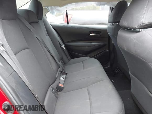 ✅ 2021 Toyota Corolla LE • VIN: 5YFEPMAE9MP197703 • Lot: 41939416. Listed on IAAI with 55,421 mi. Free auction sales archive from the USA and detailed vehicle history report at DreamBid. Image 8.