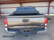 ✅ 2017 Toyota Tacoma SR5 • VIN: 3TMCZ5AN9HM062936 • Lot: 42236311. Listed on IAAI with 60,479 mi. Free auction sales archive from the USA and detailed vehicle history report at DreamBid. Image 17.