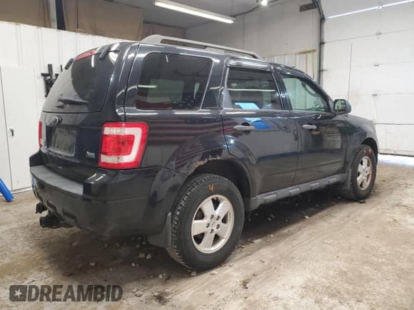 ✅ 2012 Ford Escape XLT • VIN: 1FMCU9DG5CKA02036 • Лот: 92882825. Опубликован ранее на Copart с пробегом 165 354 миль. Бесплатный доступ к архиву аукционных продаж из США и подробный отчёт об истории автомобиля на DreamBid. Изображение 3.