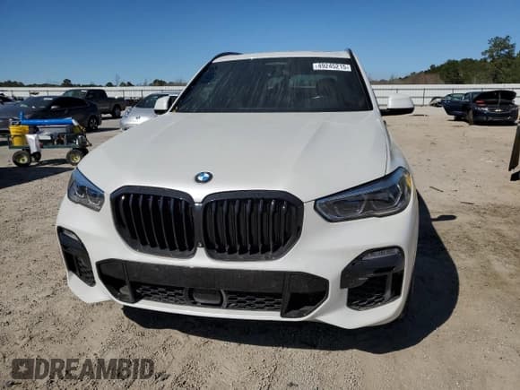 ✅ 2021 BMW X5 sDrive40i • VIN: 5UXCR4C08M9E56742 • Lot: 49245215. Wystawiony na Copart z przebiegiem 45 014 mil. Bezpłatny archiwum sprzedaży aukcyjnych z USA i szczegółowy raport historii pojazdu na DreamBid. Zdjęcie 5.