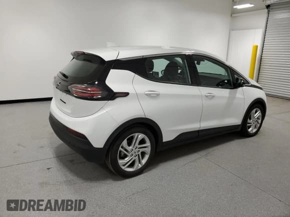 ✅ 2023 Chevrolet Bolt EV 1LT • VIN: 1G1FW6S03P4178392 • Lot: 81246944. Wystawiony na Copart z przebiegiem 30 104 mil. Bezpłatny archiwum sprzedaży aukcyjnych z USA i szczegółowy raport historii pojazdu na DreamBid. Zdjęcie 3.