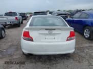 ✅ 2013 Scion tC • VIN: JTKJF5C70D3058888 • Lot: 41892224. Wystawiony na IAAI z przebiegiem 84 749 mil. Bezpłatny archiwum sprzedaży aukcyjnych z USA i szczegółowy raport historii pojazdu na DreamBid. Zdjęcie 17.