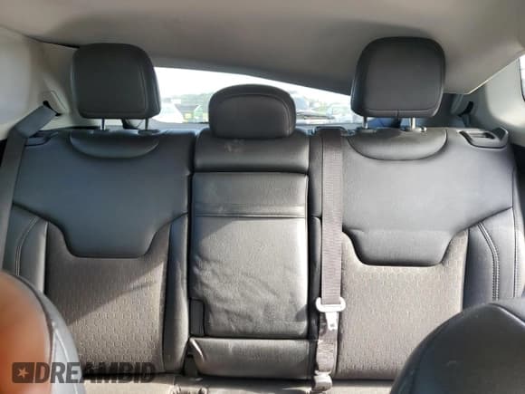 ✅ 2018 Jeep Compass Altitude • VIN: 3C4NJCBB3JT494281 • Lot: 68525005. Listed on Copart with 75,431 mi. Free auction sales archive from the USA and detailed vehicle history report at DreamBid. Image 10.