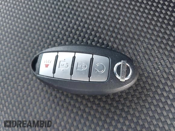 ✅ 2020 Nissan Pathfinder SV • VIN: 5N1DR2BN5LC619946 • Lot: 43185955. Listed on IAAI with 65,788 mi. Free auction sales archive from the USA and detailed vehicle history report at DreamBid. Image 11.