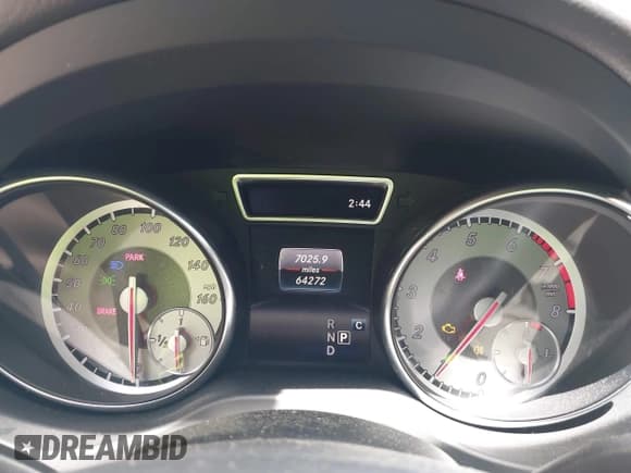 ✅ 2017 Mercedes-Benz GLA 250 • VIN: WDCTG4EB0HJ340971 • Lot: 42322870. Listed on IAAI with 64,272 mi. Free auction sales archive from the USA and detailed vehicle history report at DreamBid. Image 7.