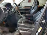 ✅ 2018 Volkswagen Atlas SEL Premium • VIN: 1V2NR2CA7JC584116 • Lot: 94648405. Listed on Copart with 145,306 mi. Free auction sales archive from the USA and detailed vehicle history report at DreamBid. Image 7.