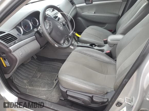 ✅ 2009 Hyundai Sonata GLS • VIN: 5NPET46C69H463086 • Лот: 73596194. Опубликован ранее на Copart с пробегом 168 977 миль. Бесплатный доступ к архиву аукционных продаж из США и подробный отчёт об истории автомобиля на DreamBid. Изображение 7.