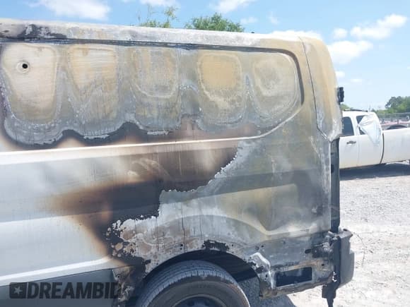 ✅ 2017 Ford Transit • VIN: 1FTYR2YMXHKB54923 • Лот: 42275708. Опубликован ранее на IAAI с пробегом Не указан. Бесплатный доступ к архиву аукционных продаж из США и подробный отчёт об истории автомобиля на DreamBid. Изображение 13.