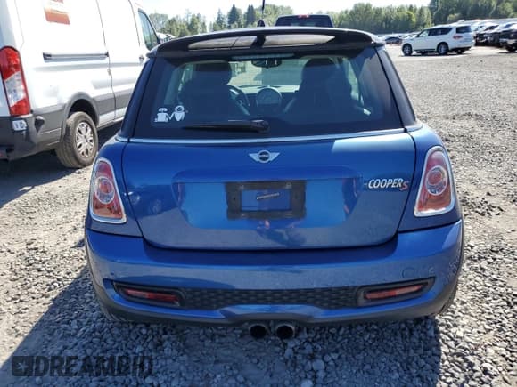 ✅ 2012 MINI Hardtop S • VIN: WMWSV3C58CT387710 • Lot: 65290615. Listed on Copart with 101,938 mi. Free auction sales archive from the USA and detailed vehicle history report at DreamBid. Image 6.
