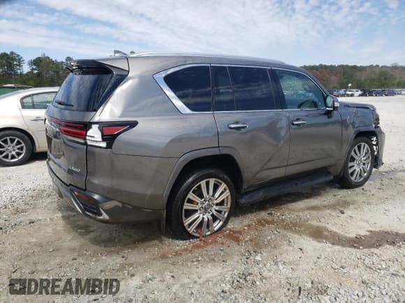 ✅ 2023 Lexus LX • VIN: JTJLBACX3P4026887 • Lot: 47355374. Wystawiony na Copart z przebiegiem 17 252 mil. Bezpłatny archiwum sprzedaży aukcyjnych z USA i szczegółowy raport historii pojazdu na DreamBid. Zdjęcie 3.