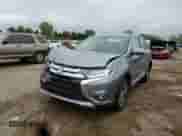 2017 Mitsubishi Outlander SE с VIN JA4AD3A31HZ055951, выставлен на аукционе Copart как лот 69435095 с пробегом 107 503 миль миль и Списание • Salvage title. История ставок и продаж доступна на DreamBid. Изображение 13.
