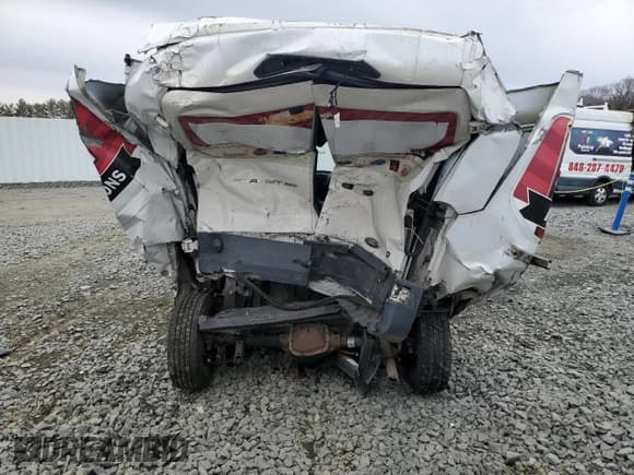 ✅ 2018 Ford Transit • VIN: 1FTBW2CM2JKA44069 • Lot: 46346635. Listed on Copart with Not provided. Free auction sales archive from the USA and detailed vehicle history report at DreamBid. Image 6.