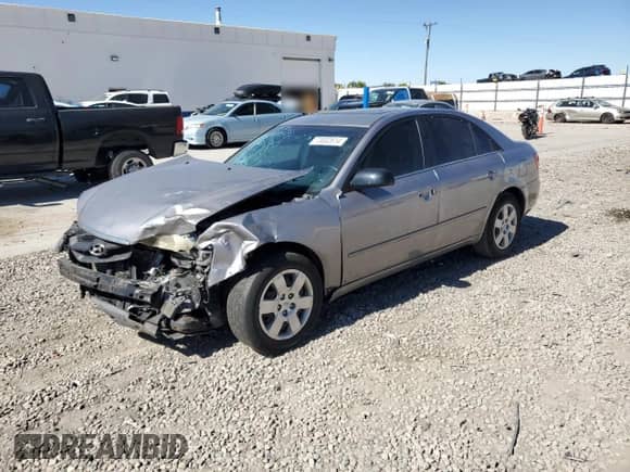 2008 Hyundai Sonata GLS z VIN 5NPET46F88H327924, wystawiony jako Copart lot #73032614 z przebiegiem Nie podano mil oraz Szkoda całkowita • Salvage title. Historia ofert i sprzedaży dostępna na DreamBid. Obrazek 1.