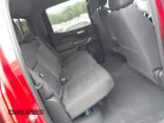 ✅ 2021 Chevrolet Silverado 1500 RST • VIN: 3GCUYEEDXMG230939 • Lot: 42257836. Wystawiony na IAAI z przebiegiem 122 201 mil. Bezpłatny archiwum sprzedaży aukcyjnych z USA i szczegółowy raport historii pojazdu na DreamBid. Zdjęcie 8.