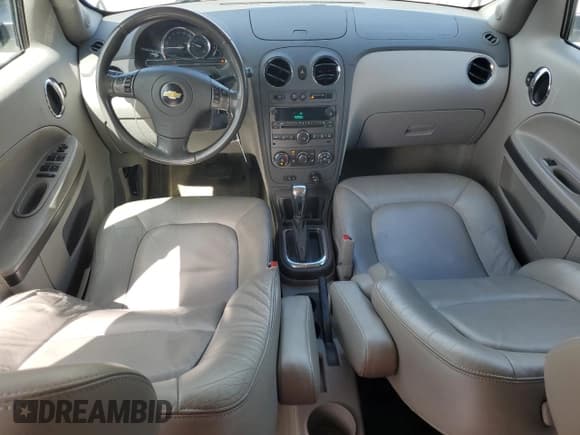 ✅ 2010 Chevrolet HHR 2LT • VIN: 3GNBACDV9AS608212 • Lot: 86781895. Wystawiony na Copart z przebiegiem 118 587 mil. Bezpłatny archiwum sprzedaży aukcyjnych z USA i szczegółowy raport historii pojazdu na DreamBid. Zdjęcie 8.