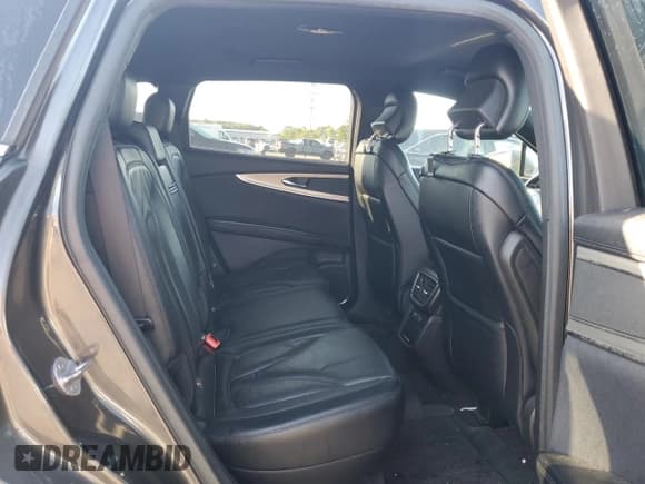 ✅ 2019 Lincoln Nautilus Select • VIN: 2LMPJ8K98KBL46367 • Лот: 70662955. Опубликован ранее на Copart с пробегом 52 128 миль. Бесплатный доступ к архиву аукционных продаж из США и подробный отчёт об истории автомобиля на DreamBid. Изображение 11.