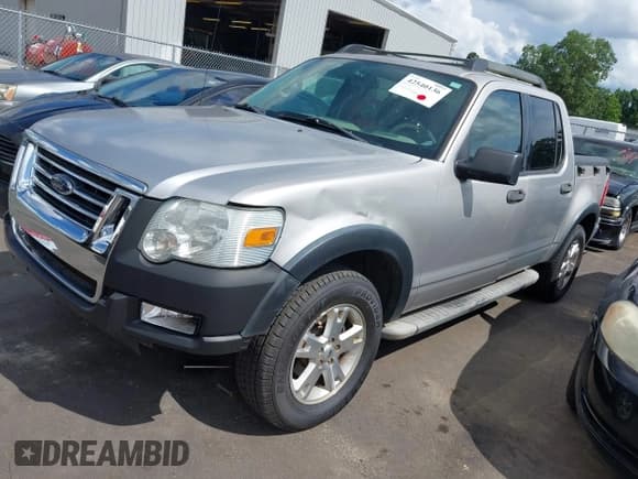 ✅ 2007 Ford Explorer Sport Trac XLT • VIN: 1FMEU51K47UA09905 • Лот: 42540136. Опубликован ранее на IAAI с пробегом 157 004 миль. Бесплатный доступ к архиву аукционных продаж из США и подробный отчёт об истории автомобиля на DreamBid. Изображение 2.