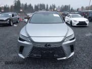 ✅ 2024 Lexus RX 350 Premium Plus • VIN: 2T2BAMCA9RC073206 • Lot: 43679898. Wystawiony na IAAI z przebiegiem 7 450 mil. Bezpłatny archiwum sprzedaży aukcyjnych z USA i szczegółowy raport historii pojazdu na DreamBid. Zdjęcie 12.