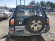 ✅ 2000 Toyota RAV4 • VIN: JT3HP10V2Y0239730 • Lot: 46296315. Listed on Copart with 257,311 mi. Free auction sales archive from the USA and detailed vehicle history report at DreamBid. Image 6.